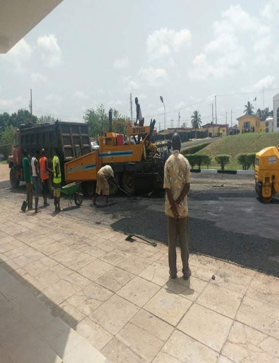 Asphalt laying & drainage, OAU Ile-Ife and TCN National Control Centre